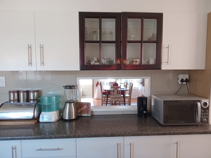  Bedroom Property for Sale in Strandfontein Village Western Cape